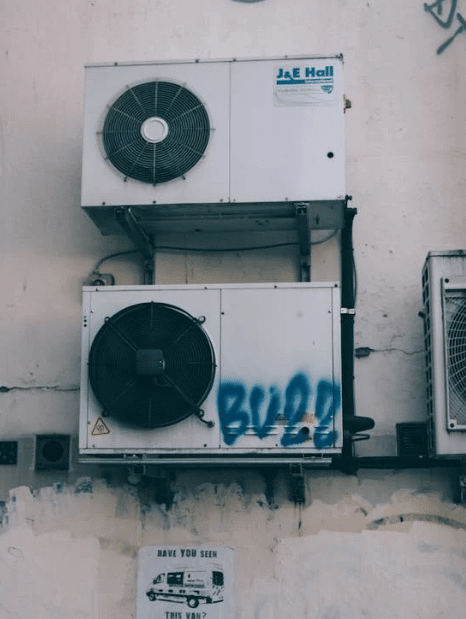 Outdoor unit of air conditioners
